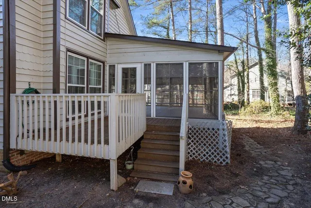 $285,000 | 5305 Oliver Court, Clayton, NC 27520