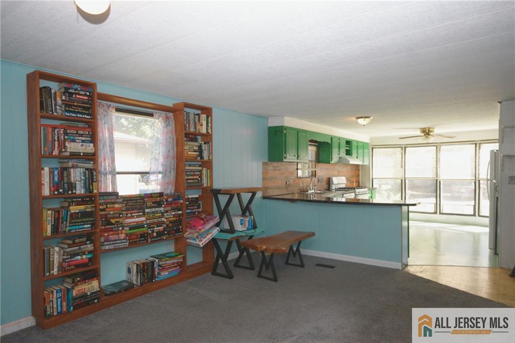30 Dickens Road North Brunswick, NJ 08902 - Photo 9 of 12 Gallery Image 9