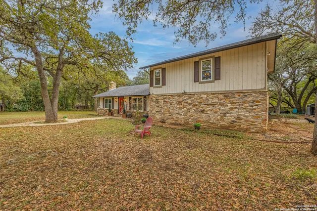 $522,000 | 26410 Teepee Lane, Boerne, TX 78006