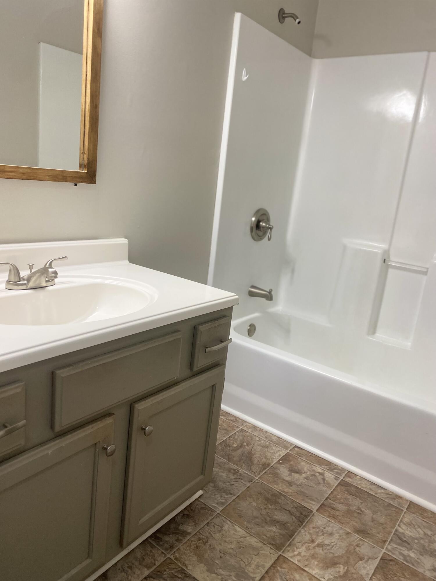 1616 North Chester Road Hixson, TN 37343 - Photo 3 of 19 IMG_3069