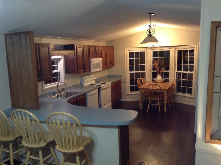 404 Annabessacook Road Winthrop, ME 04364 - Photo 1 of 9 Photo