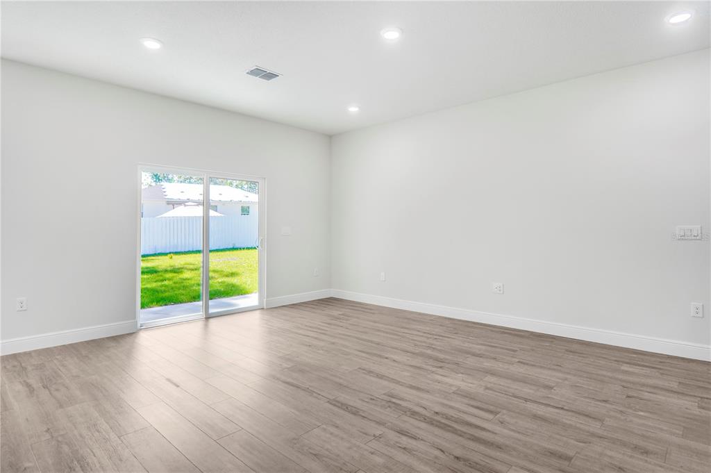 15267 Southwest 50th Court Road Ocala, FL 34473 - Photo 11 of 45