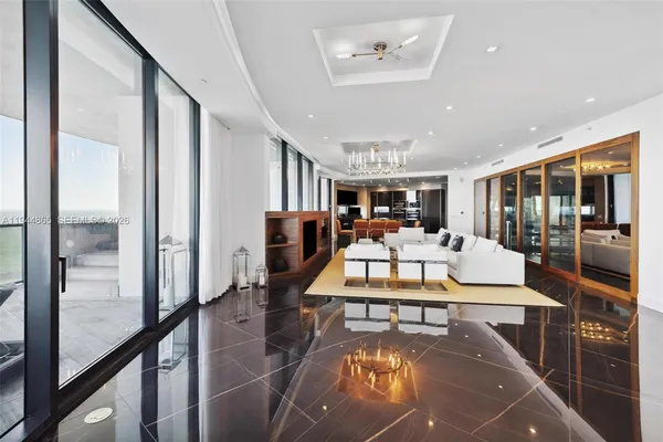 $28,000 | 18555 Collins Avenue, Unit 2601, Sunny Isles Beach, FL 33160