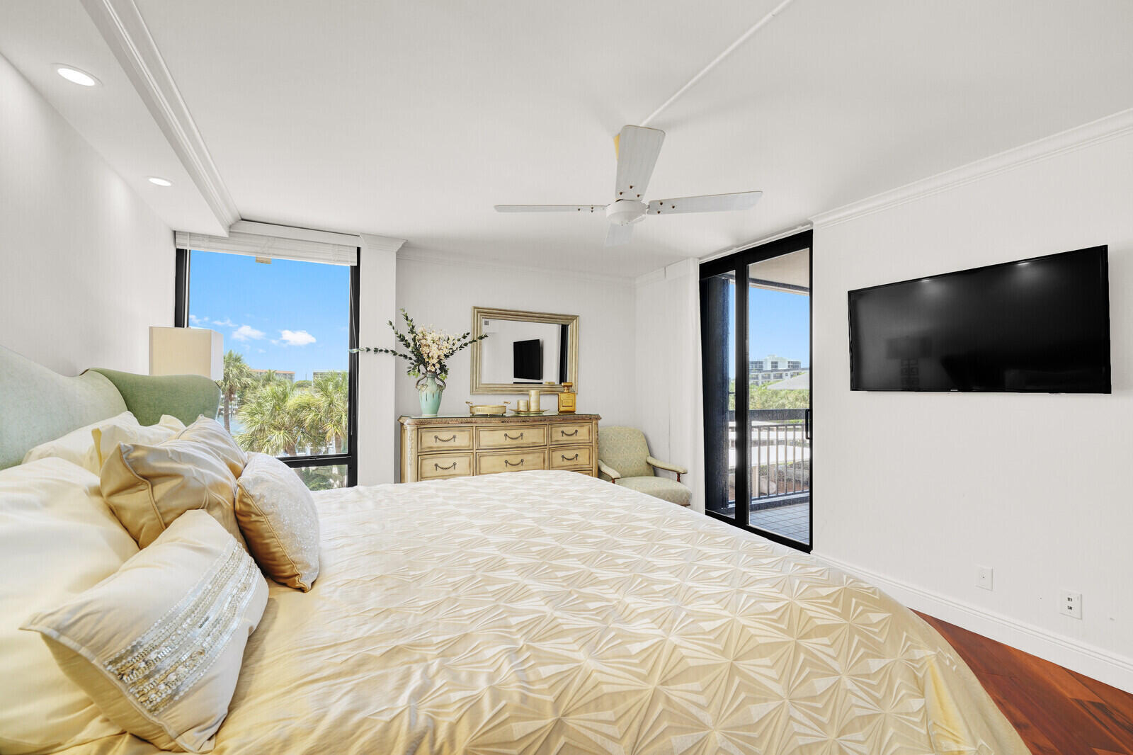 2697 North Ocean Boulevard, Unit F303 Boca Raton, FL 33431 - Photo 21 of 53 Second Bedroom