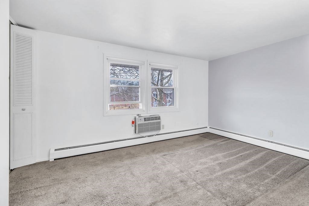 24 Manor Court, Unit 24 Springfield, MA 01118 - Photo 16 of 25 Gallery Image 16
