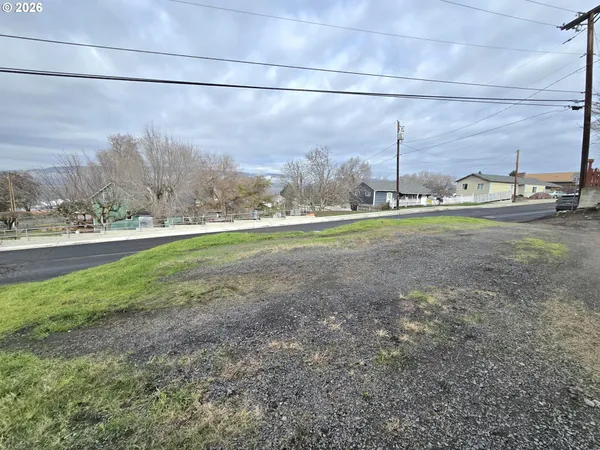 a view of a green field