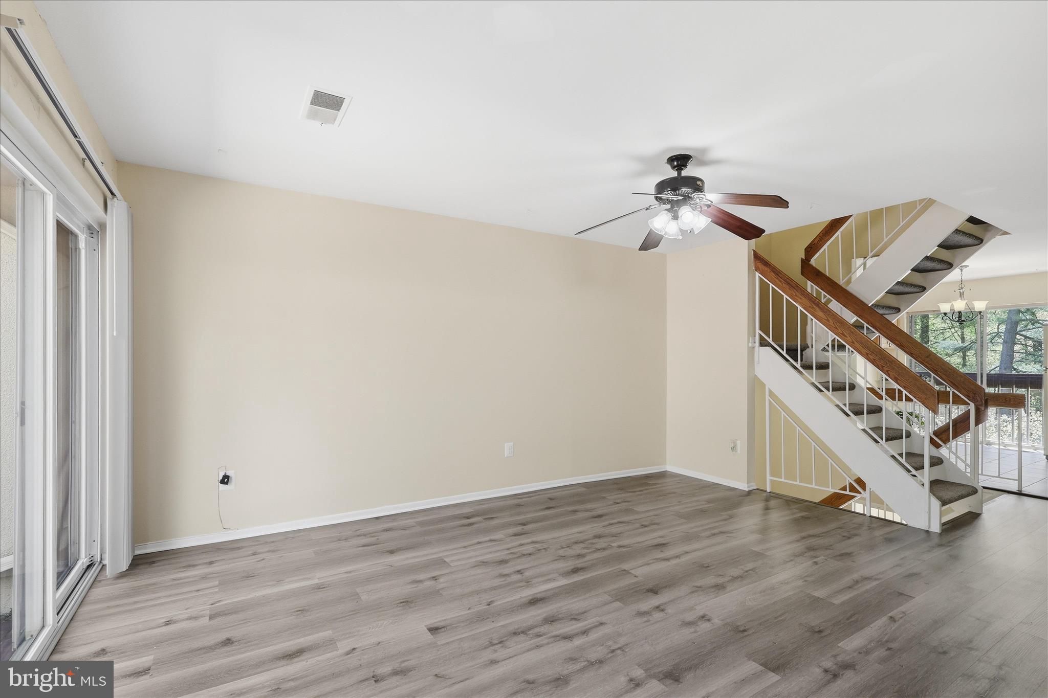 2438 Southgate Square Reston, VA 20191 - Photo 19 of 46 Gallery Image 19