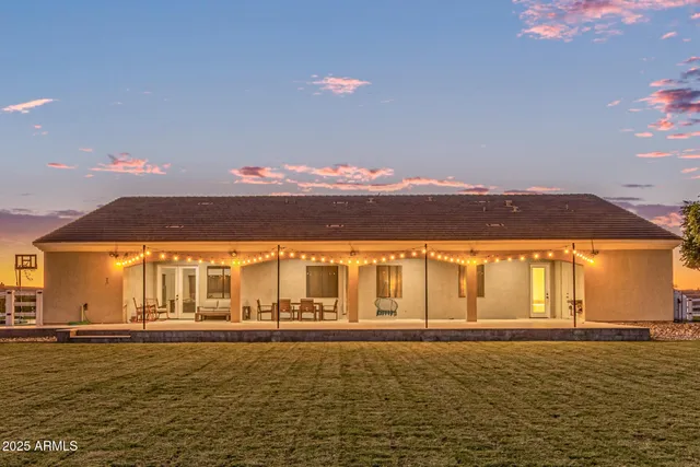 $1,079,999 | 36937 North Oakley Drive, San Tan Valley, AZ 85140