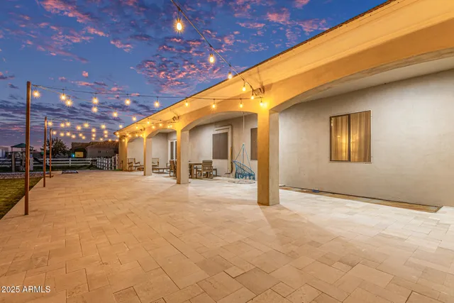 $1,079,999 | 36937 North Oakley Drive, San Tan Valley, AZ 85140