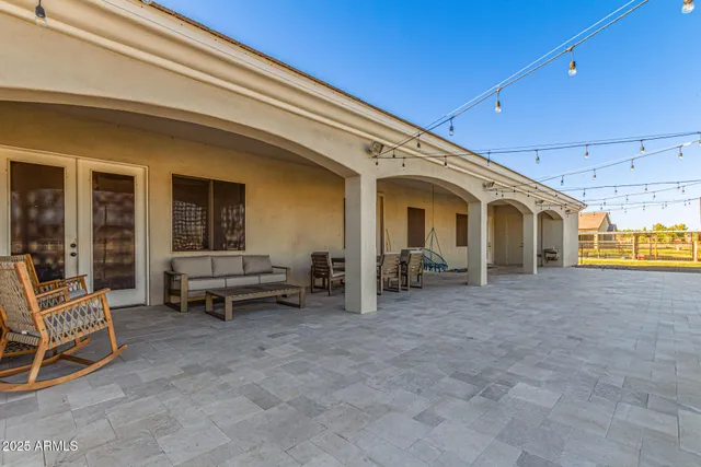 $1,079,999 | 36937 North Oakley Drive, San Tan Valley, AZ 85140