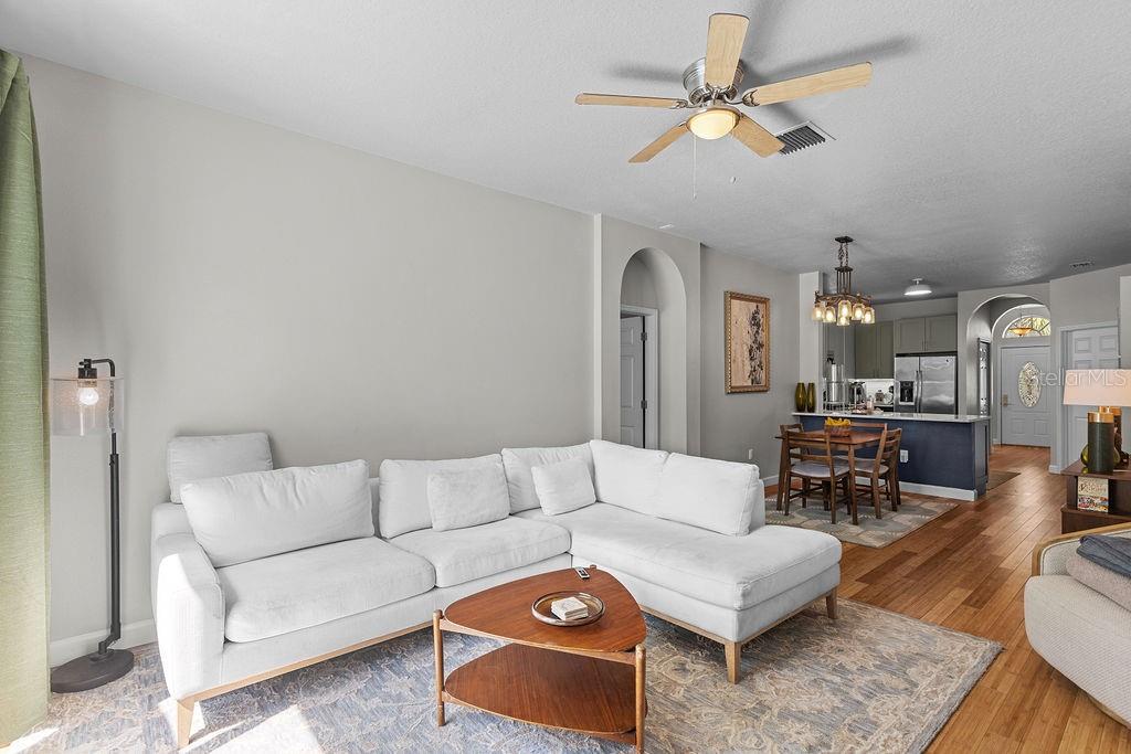 1708 Crossvine Court Trinity, FL 34655 - Photo 15 of 47