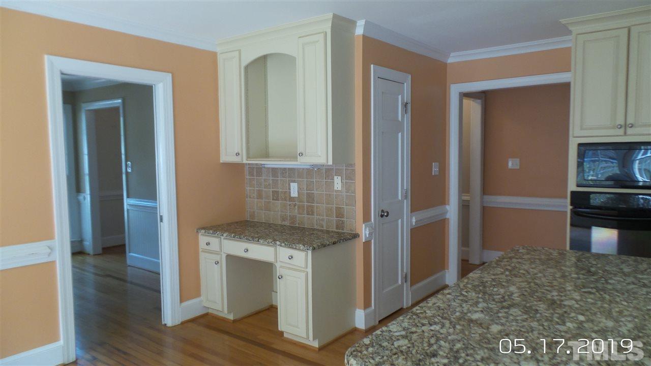 2320 Weybridge Drive Raleigh, NC 27615 - Photo 10 of 18
