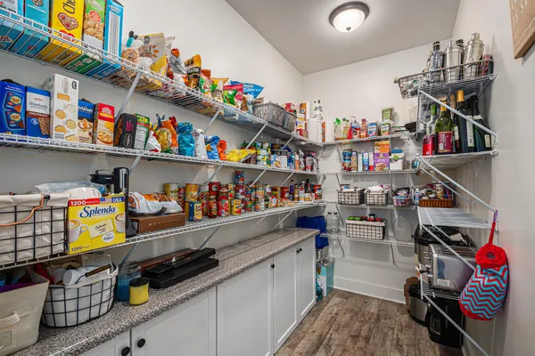 $689,900 | 21889 Hilltop Circle, Stanwood, MI 49346