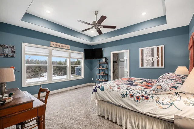 $689,900 | 21889 Hilltop Circle, Stanwood, MI 49346