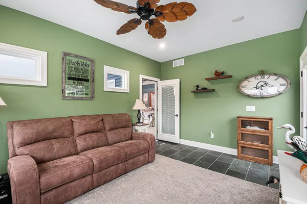 $689,900 | 21889 Hilltop Circle, Stanwood, MI 49346