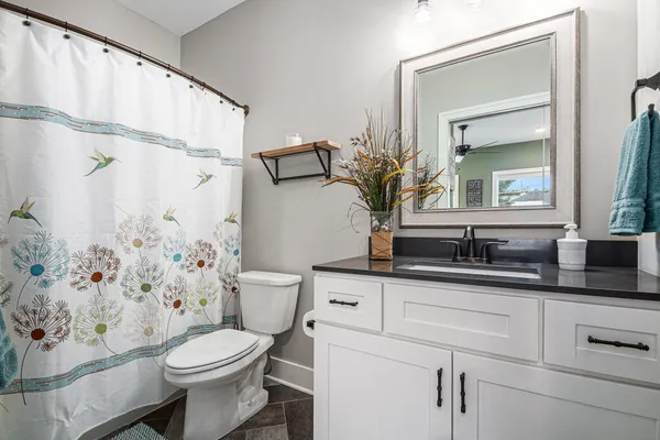 $689,900 | 21889 Hilltop Circle, Stanwood, MI 49346