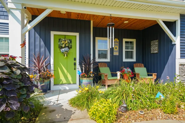 $689,900 | 21889 Hilltop Circle, Stanwood, MI 49346