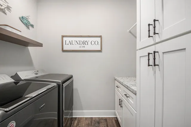 $689,900 | 21889 Hilltop Circle, Stanwood, MI 49346