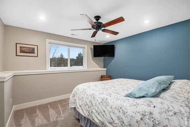 $689,900 | 21889 Hilltop Circle, Stanwood, MI 49346