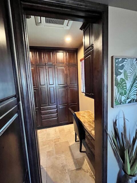 80501 Ave 48, Unit 214 Indio, CA 92201 - Photo 9 of 21 a view of entryway