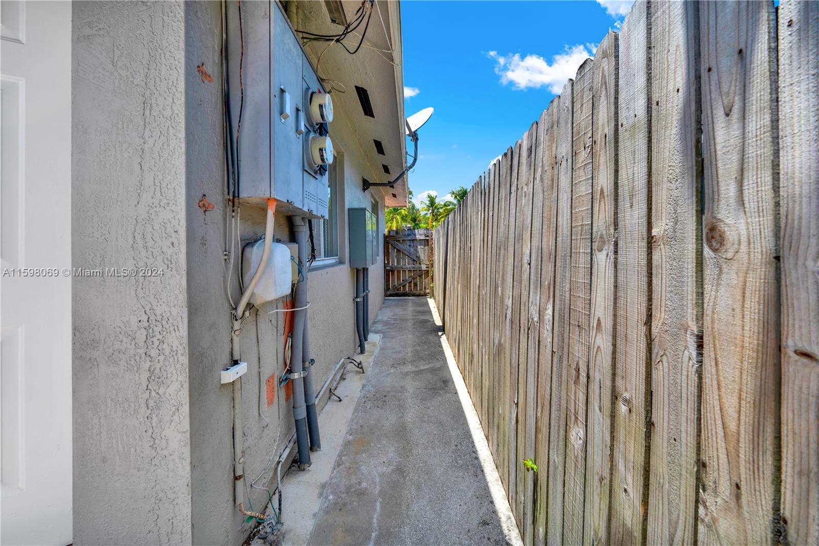 1786 Northwest 47th Terrace Miami, FL 33142 - Photo 12 of 25 a view of entryway