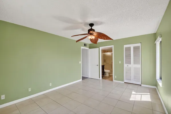 $1,800 | 812 Sky Pine Way, Unit D3, Greenacres, FL 33415