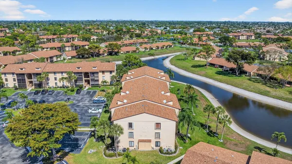 $1,800 | 812 Sky Pine Way, Unit D3, Greenacres, FL 33415