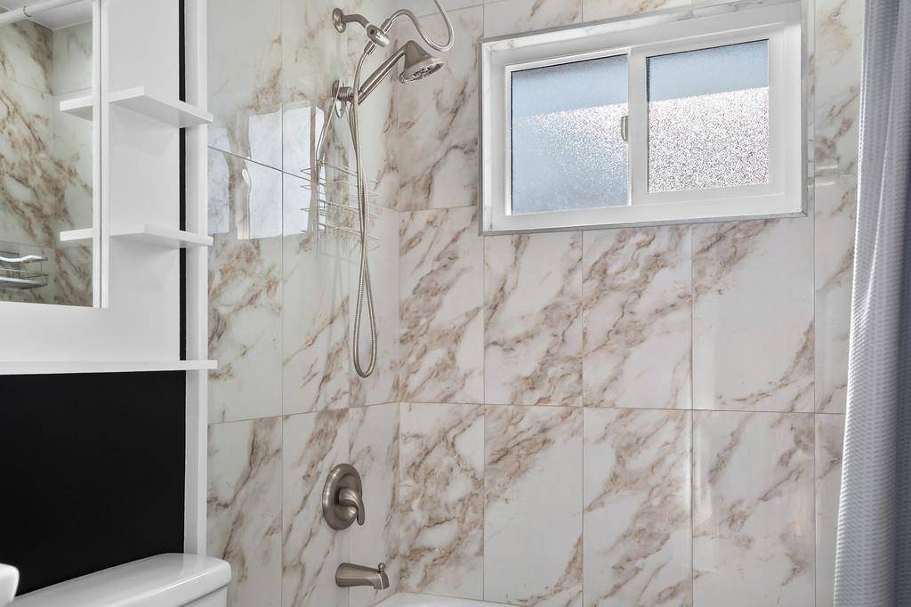 10803 Coloma Road, Unit 4 Rancho Cordova, CA 95670 - Photo 35 of 49 a bathroom with a shower