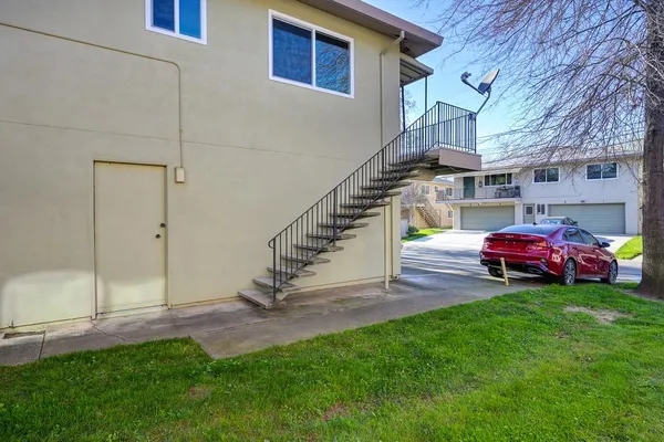 $226,000 | 10803 Coloma Road, Unit 4, Rancho Cordova, CA 95670