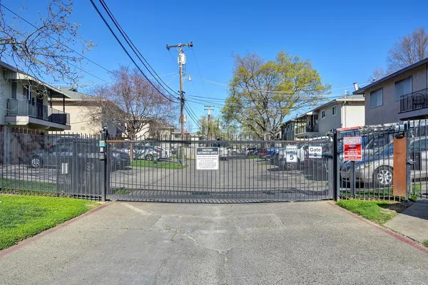 $226,000 | 10803 Coloma Road, Unit 4, Rancho Cordova, CA 95670