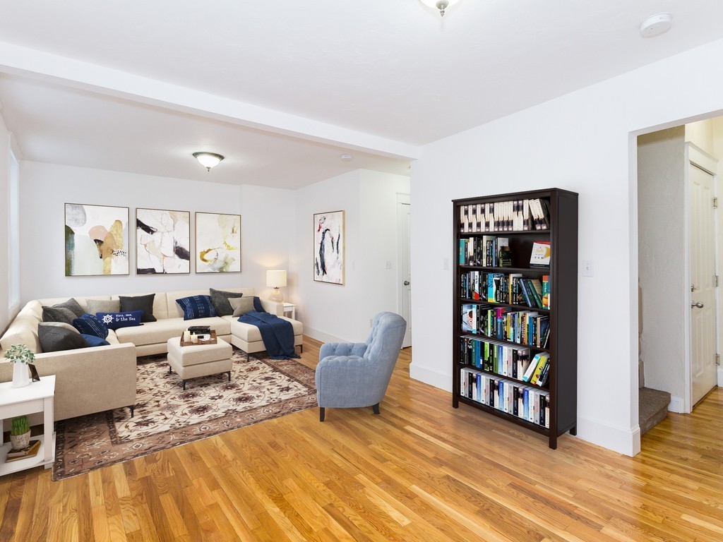 8 Unity Street Boston, MA 02113 - Photo 3 of 14