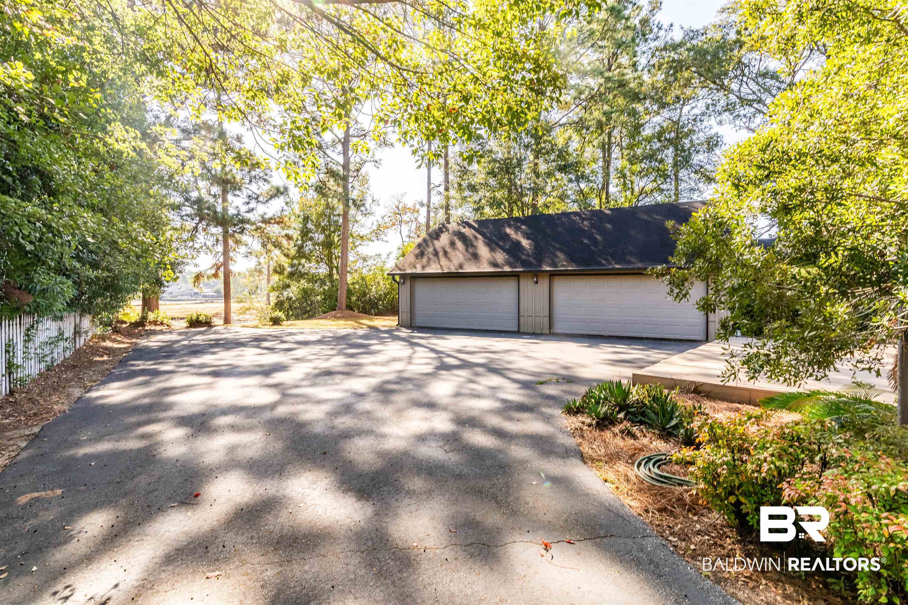 3821 St Andrews Loop East Mobile, AL 36693 - Photo 35 of 41 View of side of home