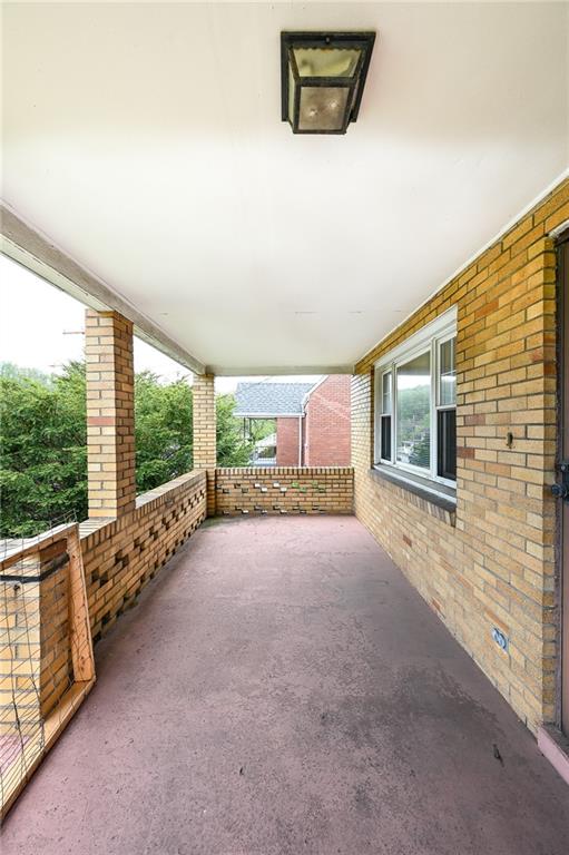 1129 Broughton Road Pittsburgh, PA 15236 - Photo 20 of 25 Gallery Image 20