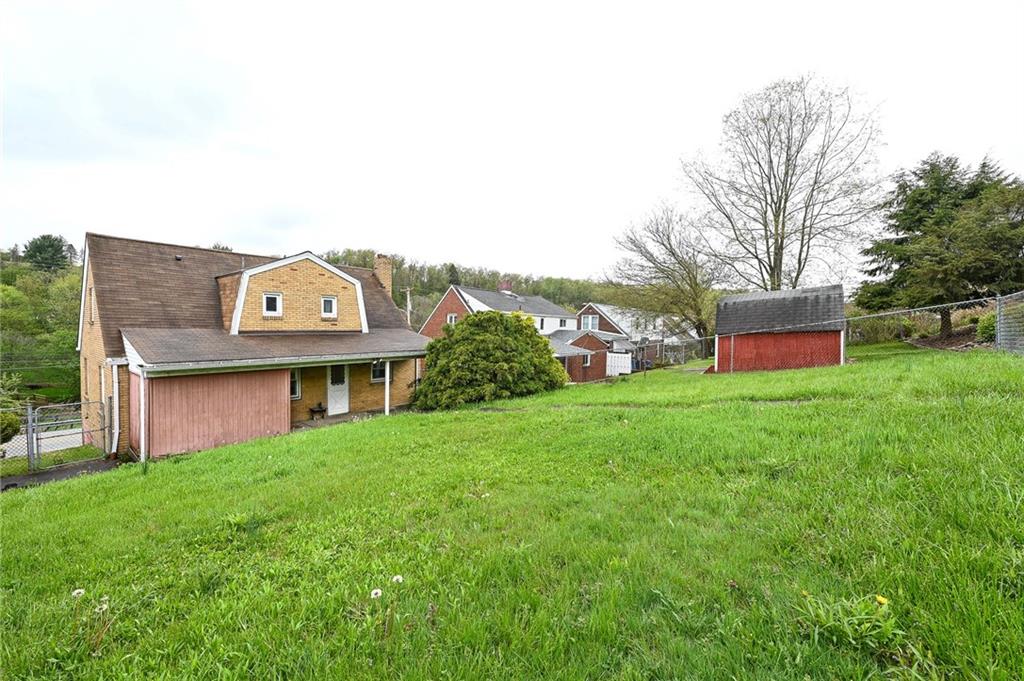 1129 Broughton Road Pittsburgh, PA 15236 - Photo 24 of 25 Gallery Image 24