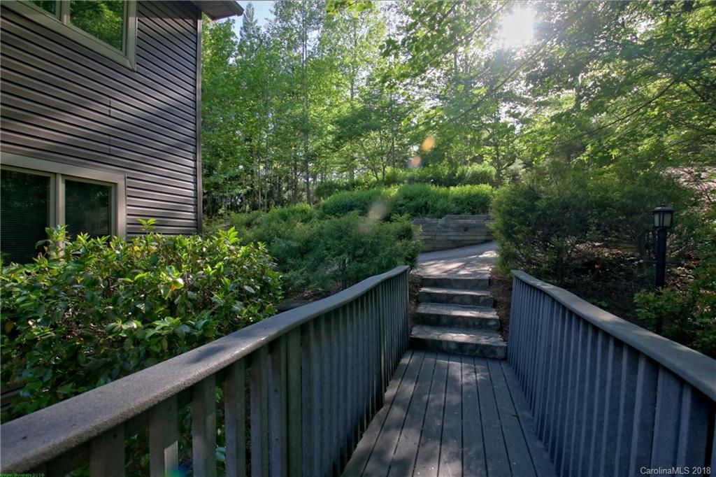 95 Island View Court Mill Spring, NC 28756 - Photo 6 of 28 Gallery Image 6