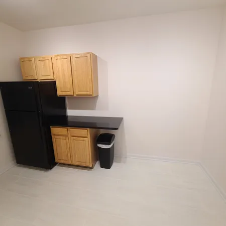 $1,890 | 321 79th Street, Unit 1, North Bergen, NJ 07047