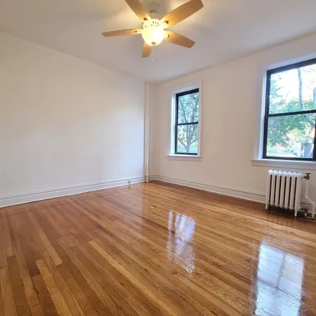 $1,890 | 321 79th Street, Unit 1, North Bergen, NJ 07047