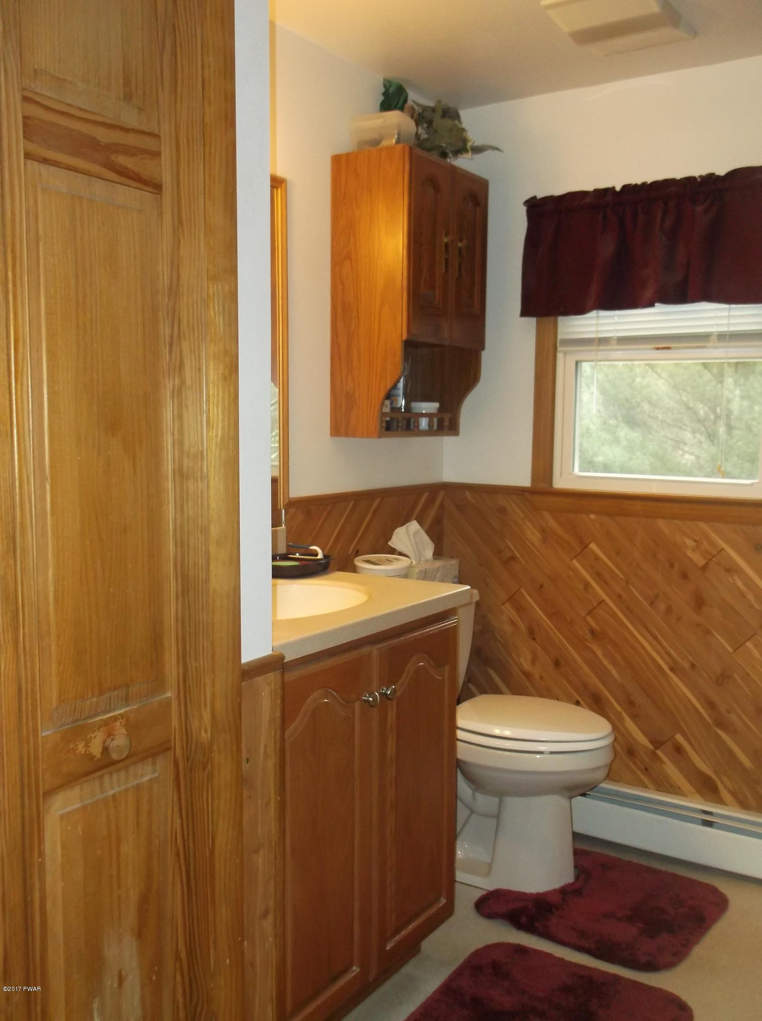 122 Henchel Road Matamoras, PA 18336 - Photo 9 of 20
