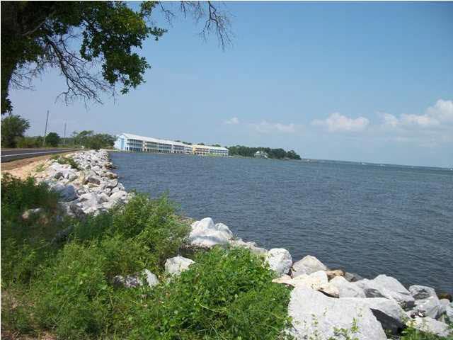 16060 Innerarity Point Road Pensacola, FL 32507 - Photo 11 of 11 Gallery Image 11