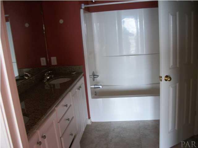 16060 Innerarity Point Road Pensacola, FL 32507 - Photo 3 of 11 Gallery Image 3