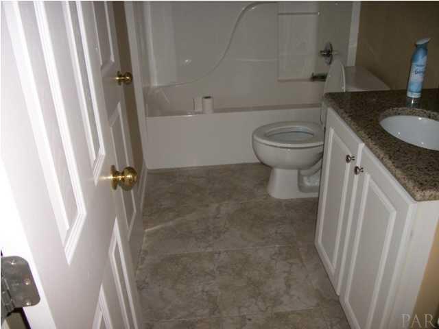 16060 Innerarity Point Road Pensacola, FL 32507 - Photo 4 of 11 Gallery Image 4