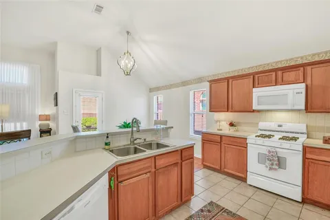 $319,000 | 6216 Gillispie Drive, Fort Worth, TX 76132