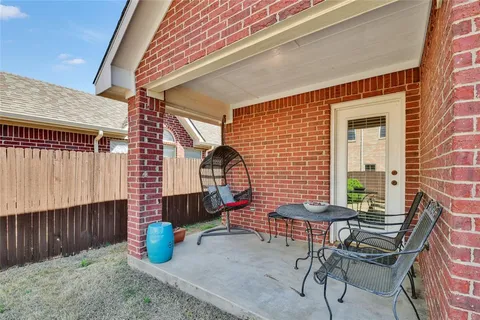 $319,000 | 6216 Gillispie Drive, Fort Worth, TX 76132