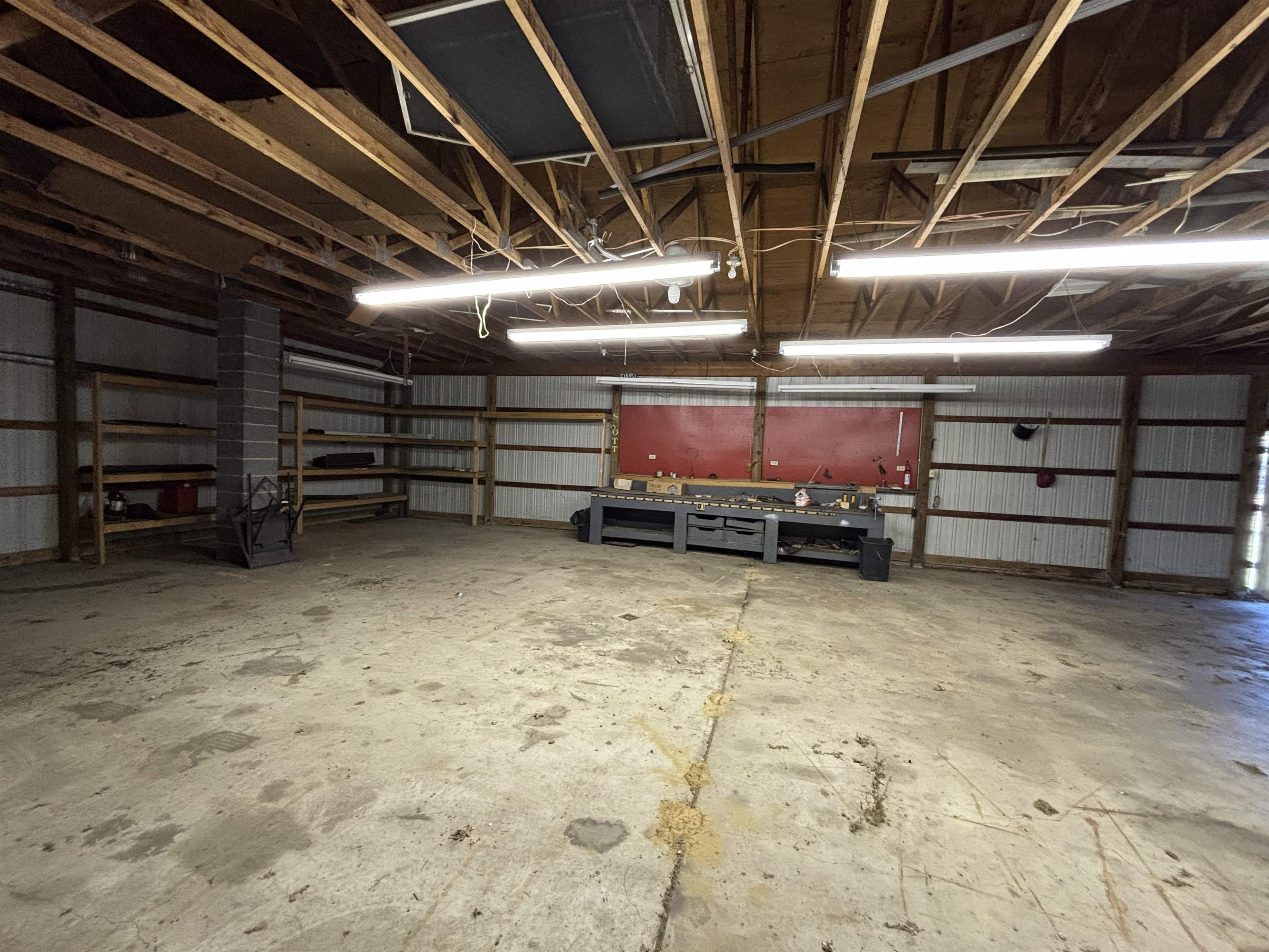 3014 Gabel Road Saginaw, MI 48601 - Photo 34 of 39 50153016-14b31300-1034-403a-be56-d40ae5736029.JPG