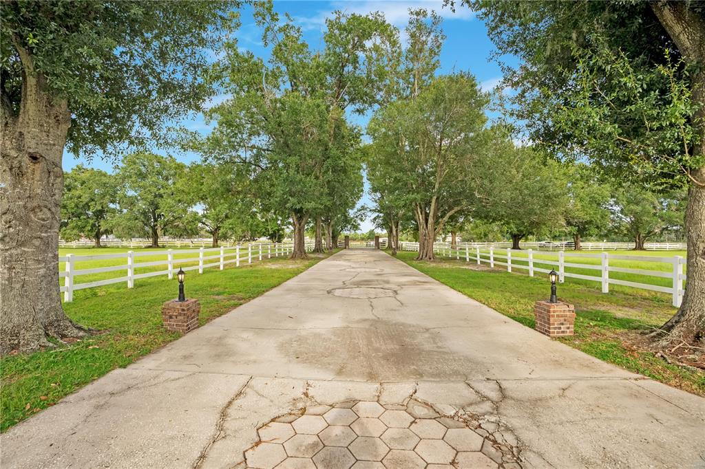 4410 Albritton Road St. Cloud, FL 34772 - Photo 3 of 78 Gallery Image 3