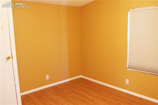 22425 Spencer Road Calhan, CO 80808 - Photo 11 of 27 Gallery Image 11