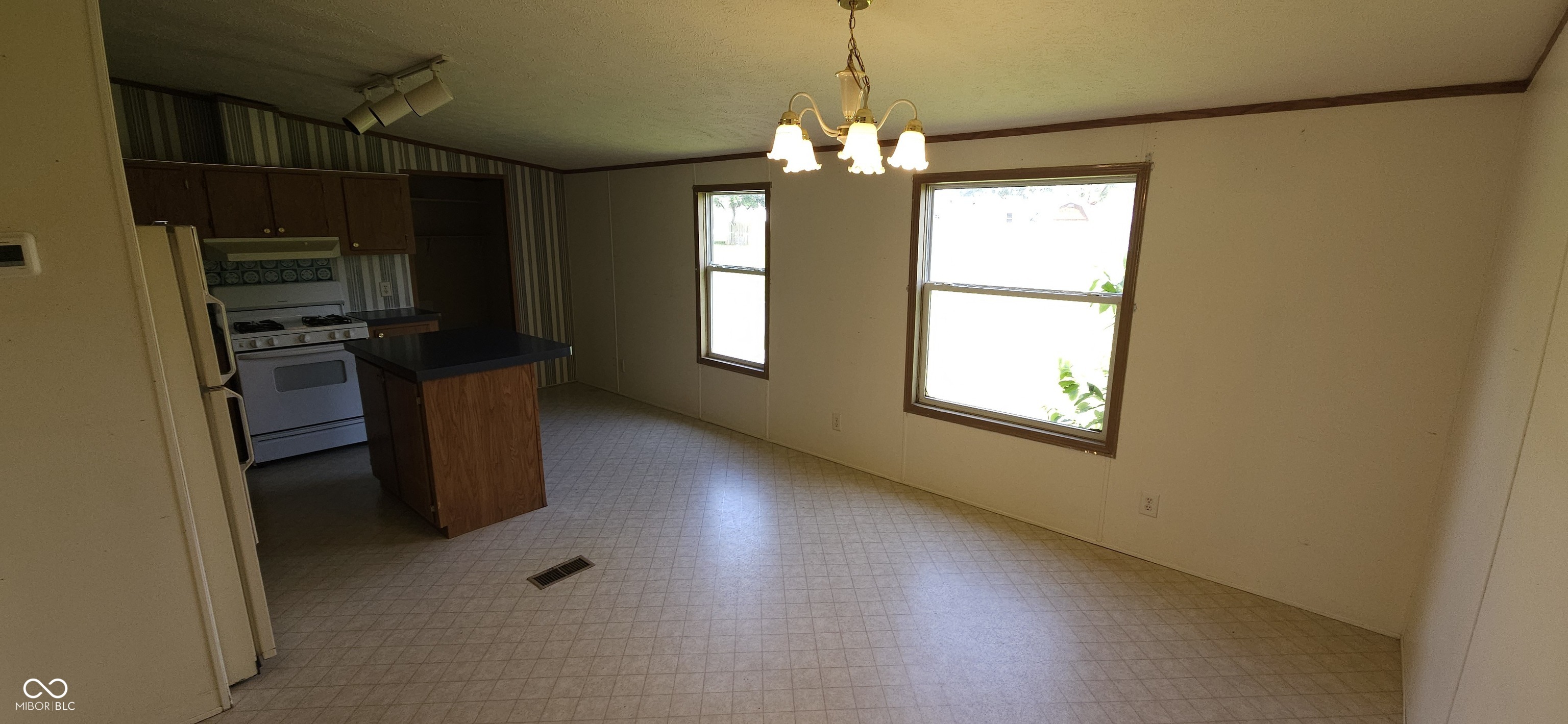 67 Inman Drive Ingalls, IN 46048 - Photo 16 of 24
