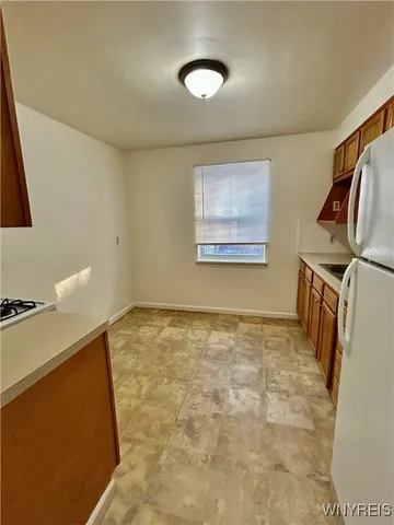 $1,050 | 23 Latona Court, Unit 4, Buffalo, NY 14220