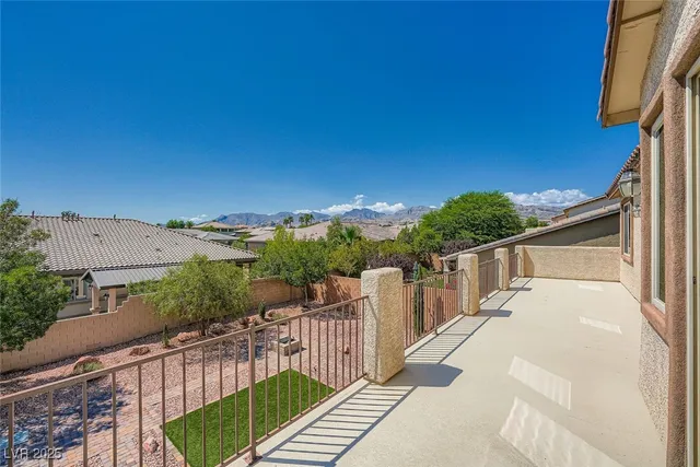 $799,500 | 9713 University Ridge Avenue, Las Vegas, NV 89149