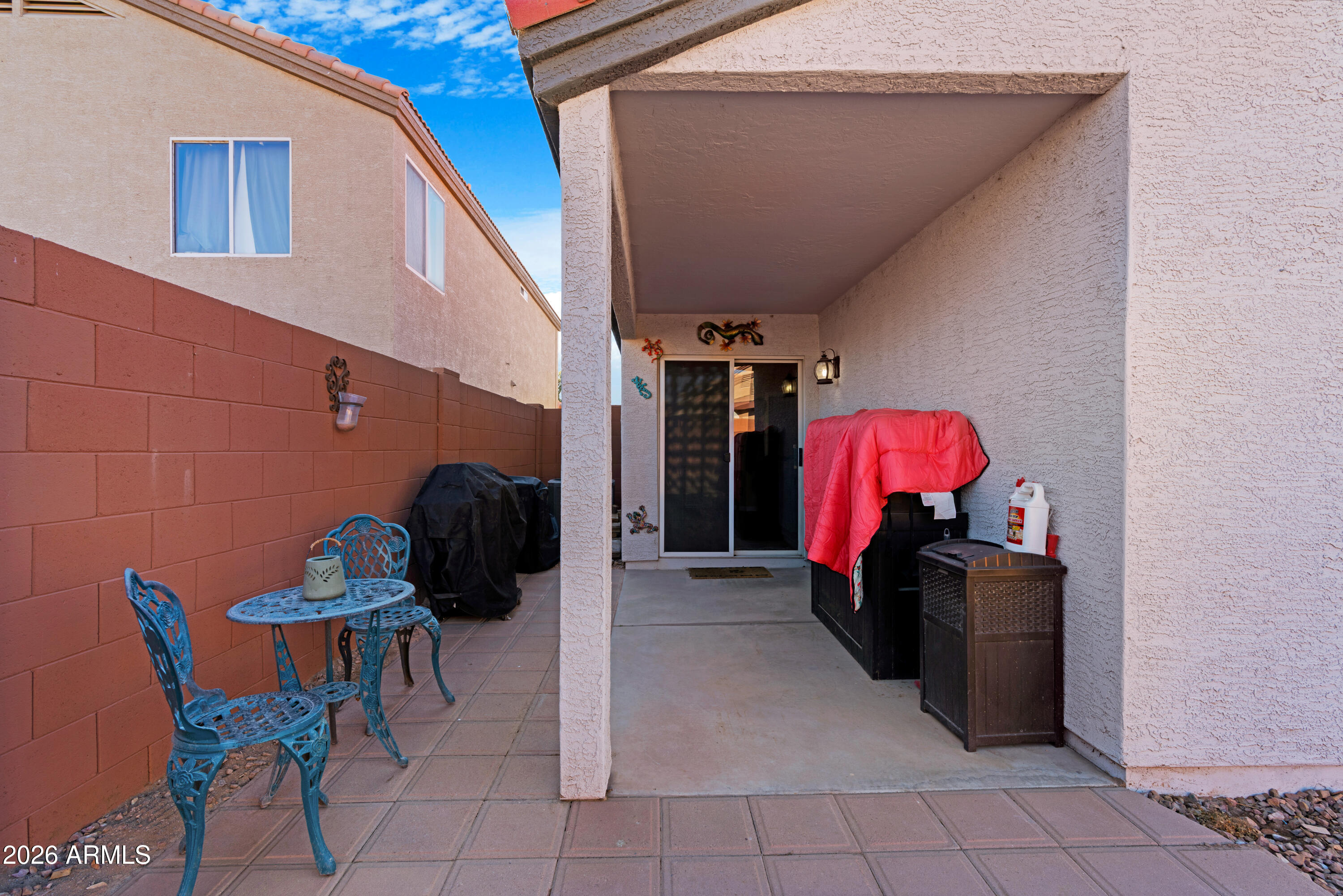 12018 West Almeria Road Avondale, AZ 85392 - Photo 31 of 39 a view of a chairs and table in the room